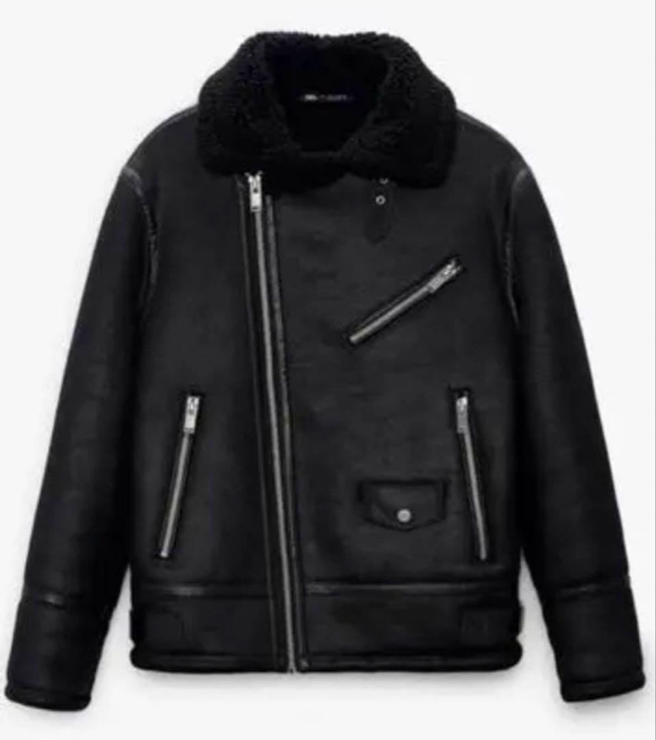ボア襟付き黒レザーダブルライダースジャケット