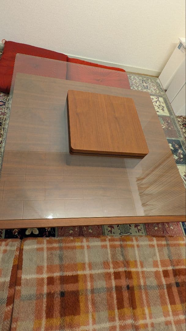 ガラス　センターテーブル　家具