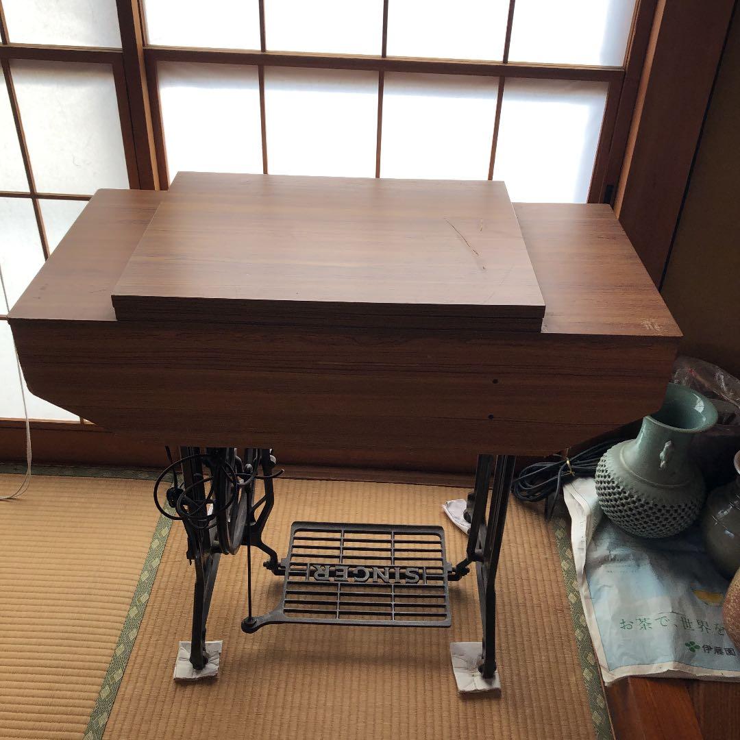 SINGER 足踏みミシン　埼玉県川越受取は8000円で。