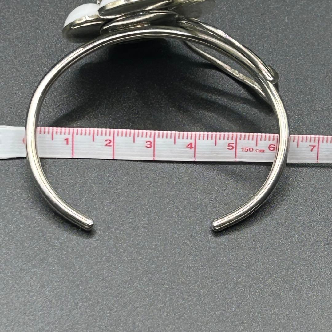 美品✨Philippe Ferrandis ホワイトフラワーモチーフブレスレット