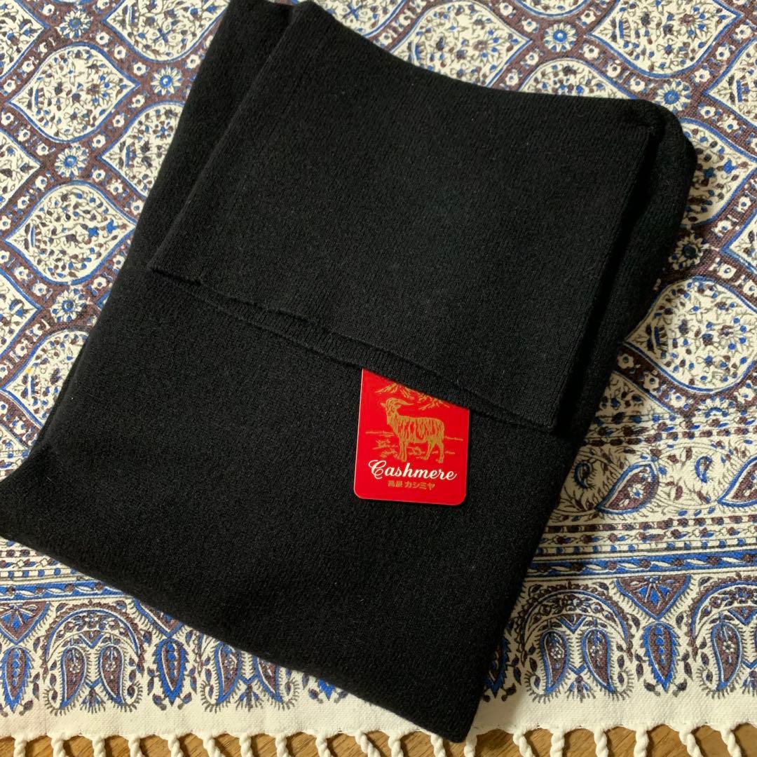 かのさま専用　新品　カシミヤ100% タートルネックセーター　黒　M