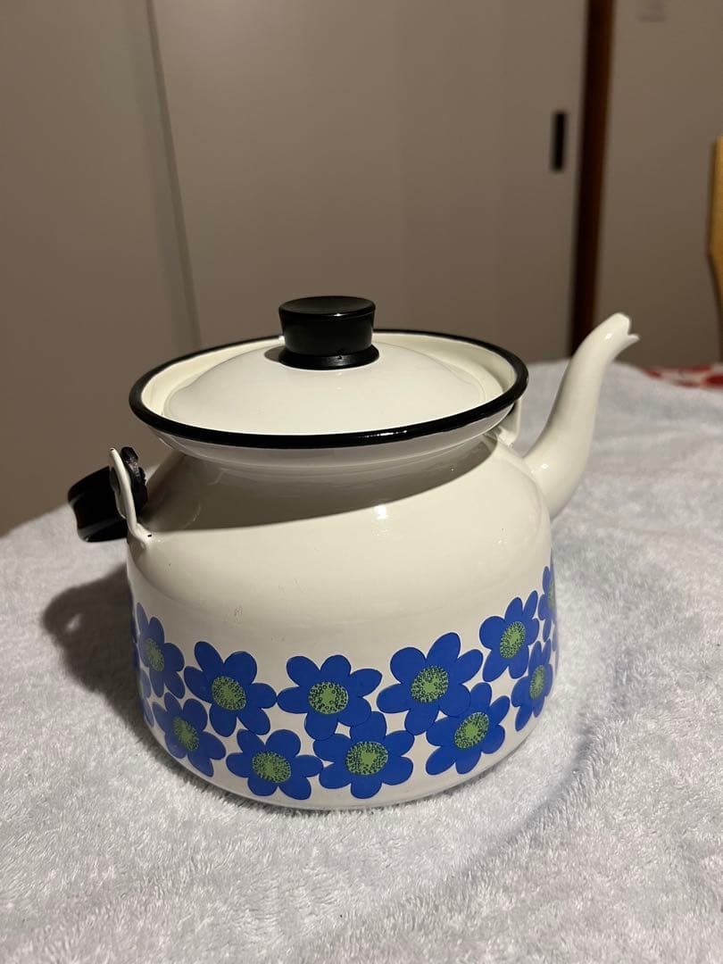 北欧　レア！フィネル　アラビア　sinivuokko 青い花　ケトル