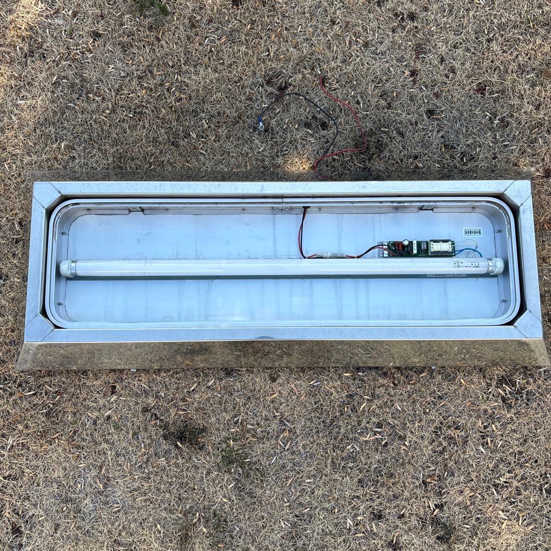 行燈　トラック