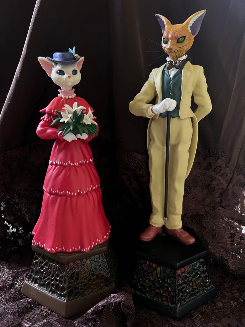 スタジオジブリ作品「耳をすませば」よりバロンとルイーゼのオルゴールフィギアセット