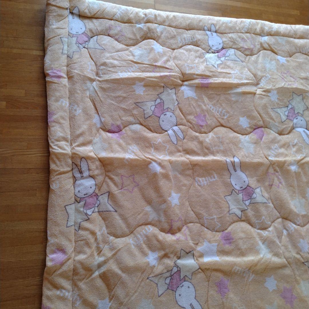 西川　miffy やわらかな肌ざわりキルトケット 140x190cm