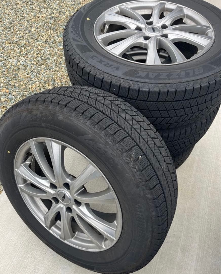 ブリヂストン　スタッドレスタイヤ　ホイール付き　VRX3 225/65R17