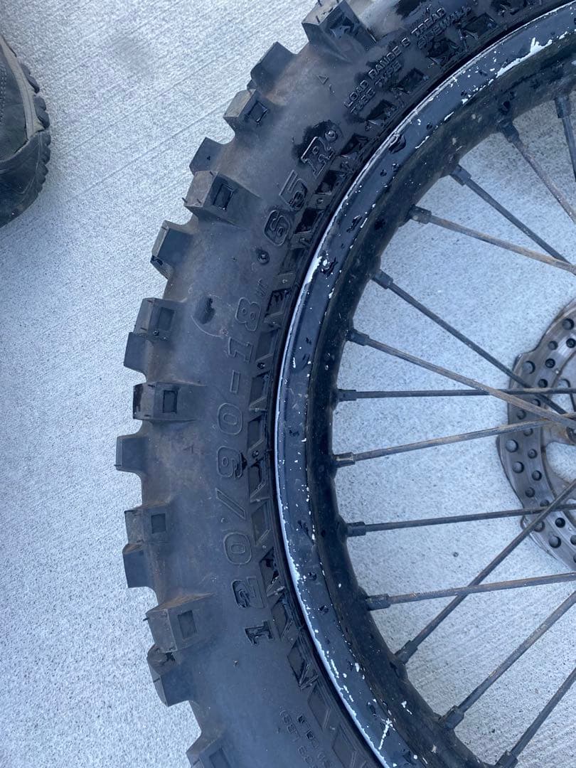 KLX250 前後ホイールセット　タイヤ山あり