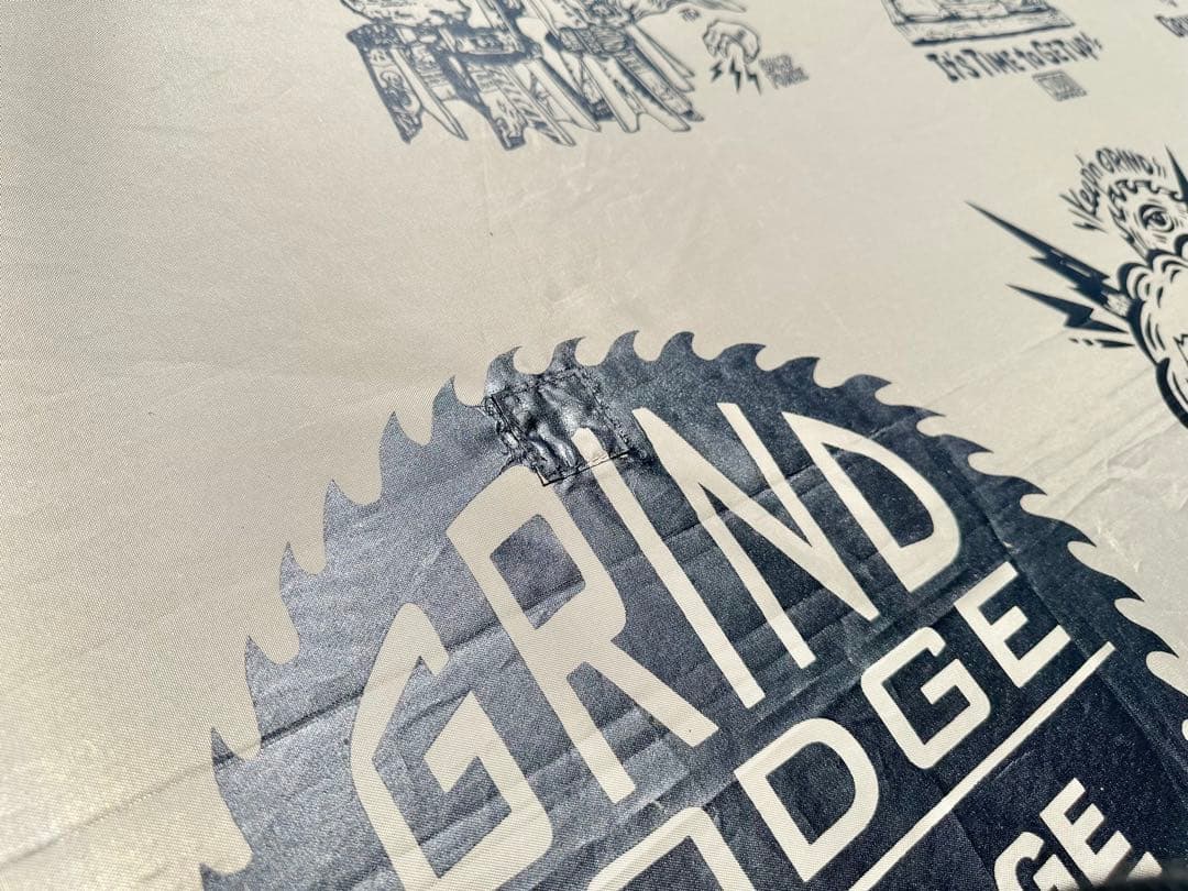 サバティカル　ルピネM タープ　ヘキサタープ　サンドストーン　グラインドロッジ