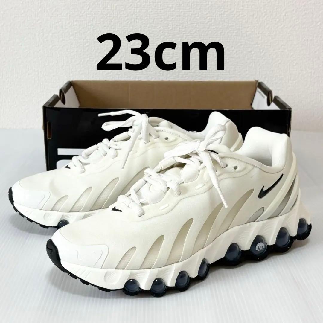 新品未使用　NIKE ナイキ エア マックス DN8 白　ホワイト　23cm