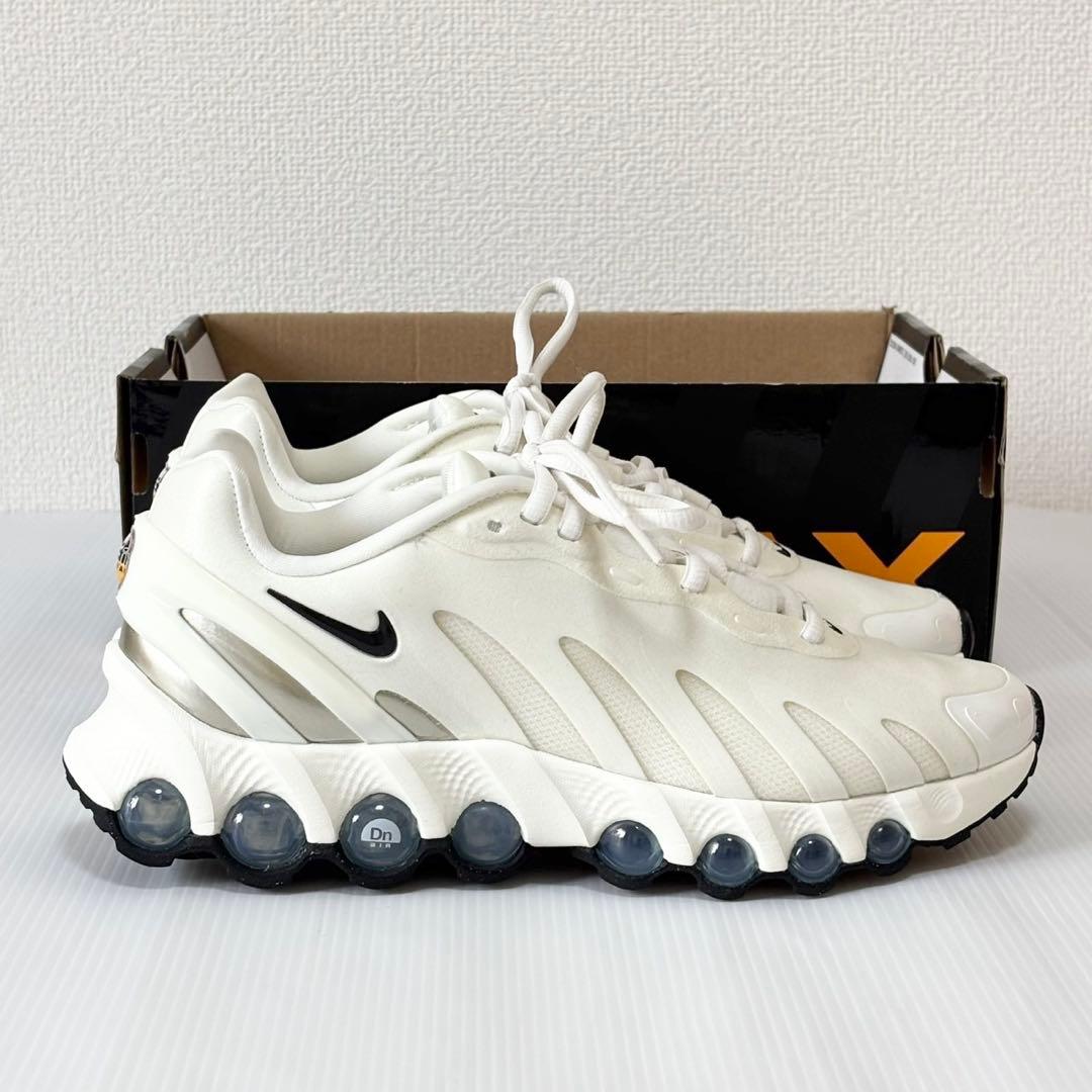 新品未使用　NIKE ナイキ エア マックス DN8 白　ホワイト　23cm