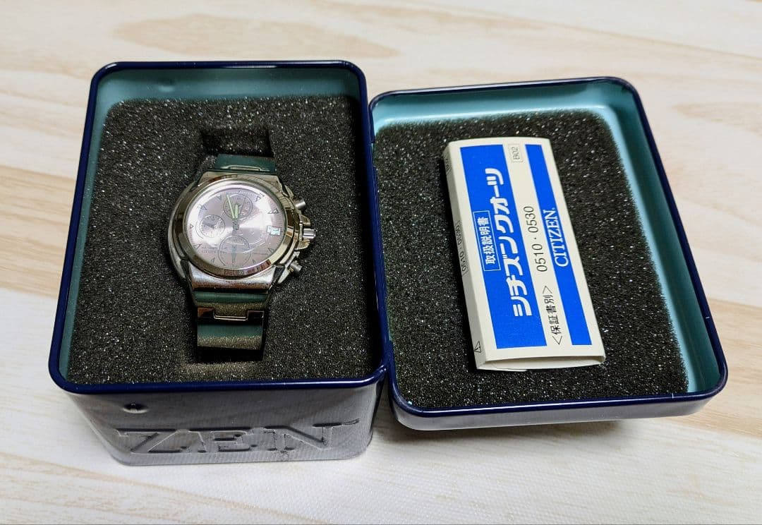 CITIZEN ハローキティ 25周年 腕時計 シチズンクオーツ