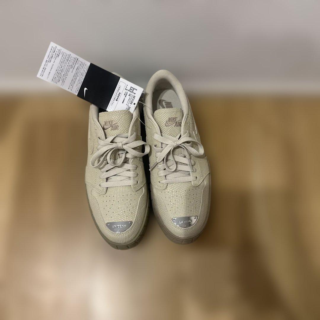 Nike ウィメンズジョーダン1ブルックリンLOW 26.5センチ