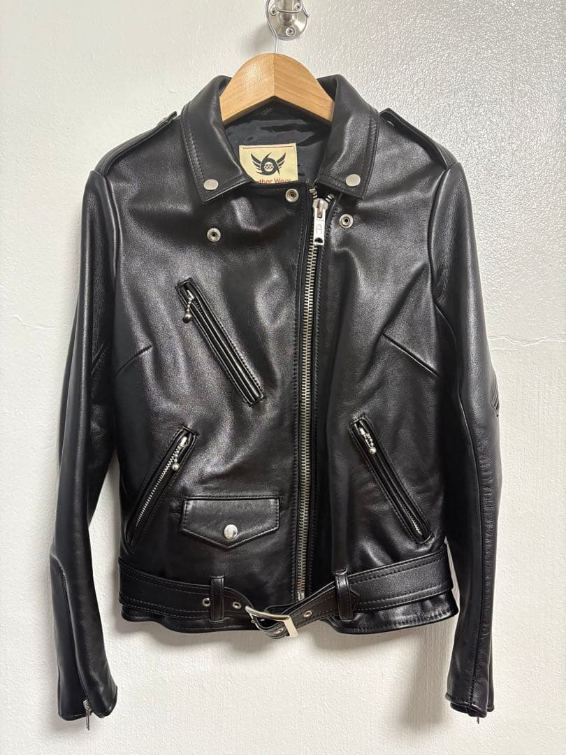 666 LeatherWear タイトフィットフロントベルトライダースジャケット
