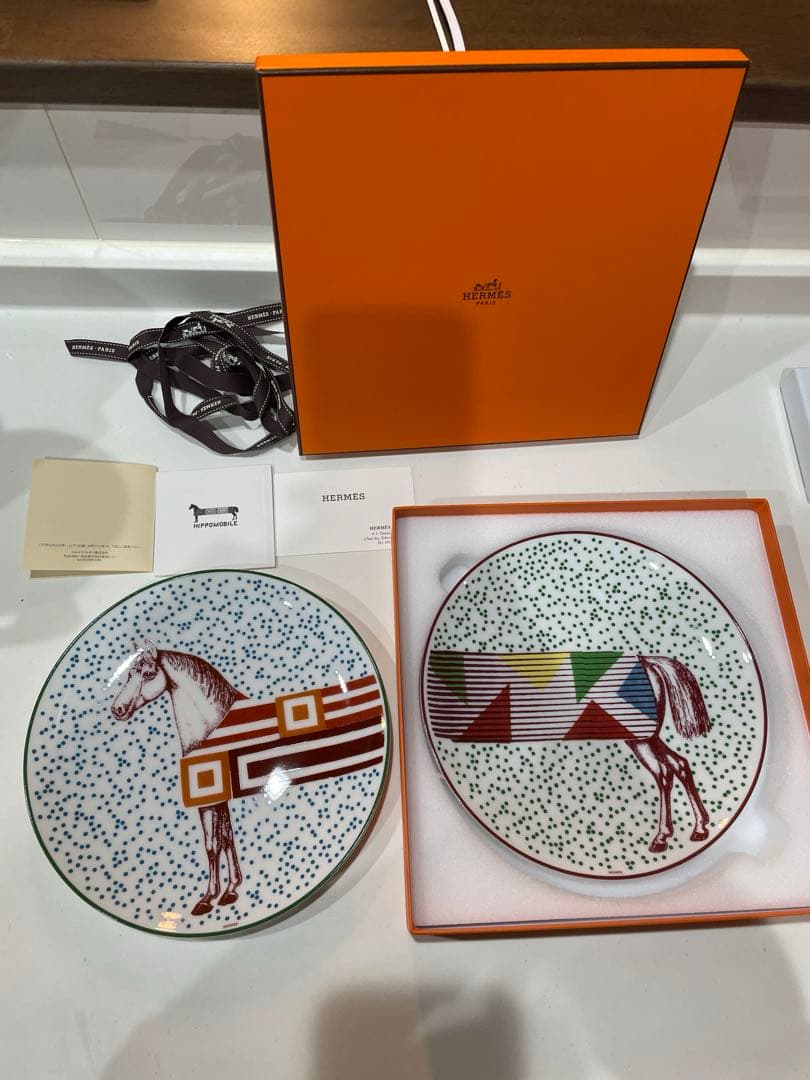 HERMES イポモビル　プレート2枚セット