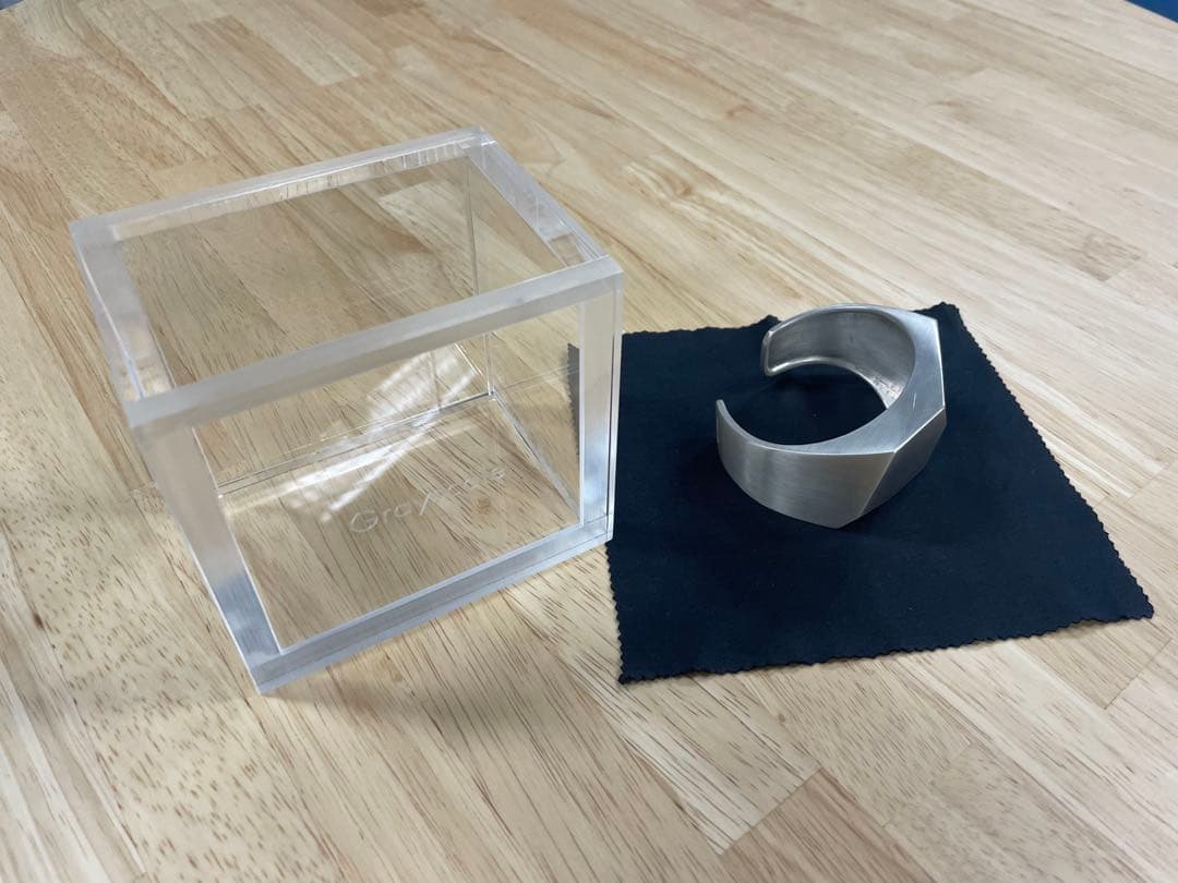 i@フォロー割あり Grayscale(グレイスケール) エッジバングル