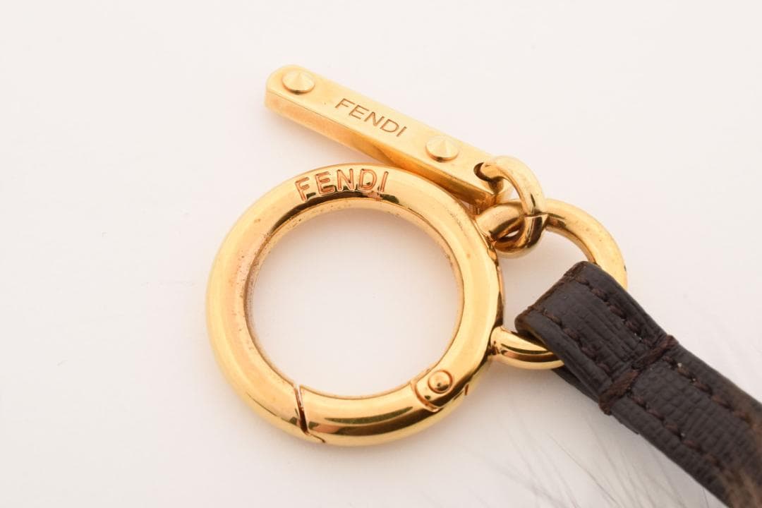 FENDI フェンディ ポンポンチャーム フォックスファー
