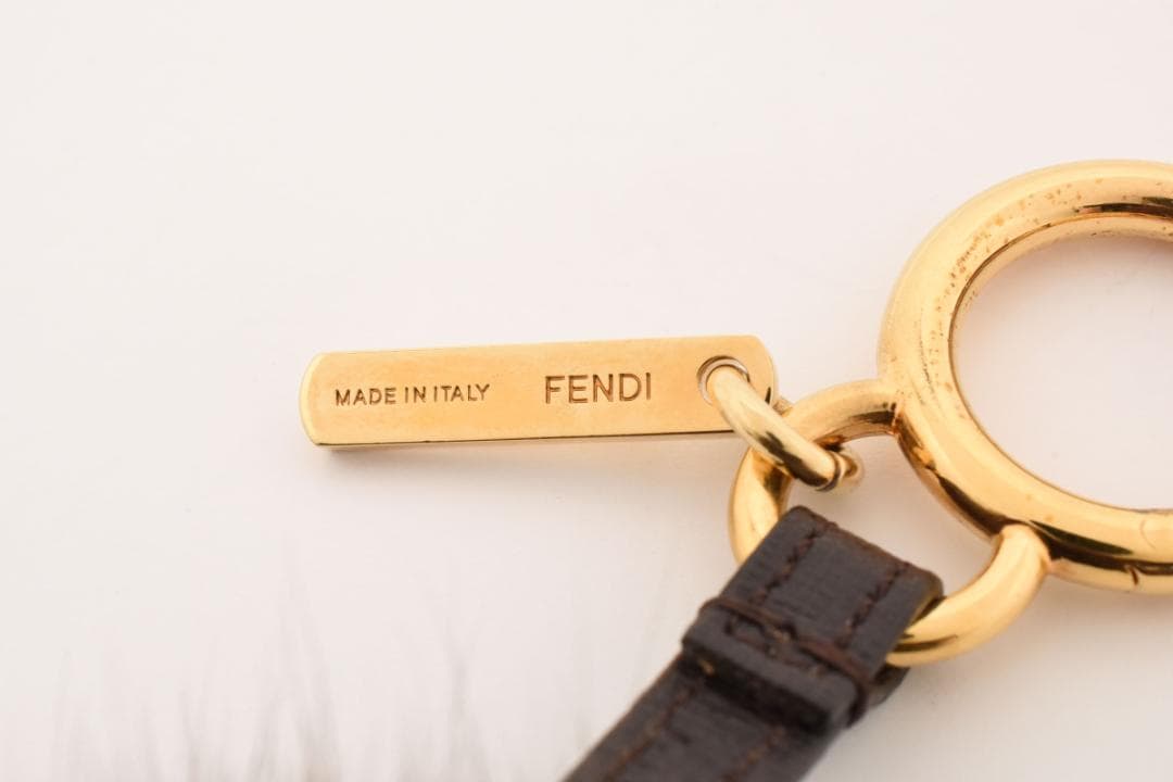 FENDI フェンディ ポンポンチャーム フォックスファー