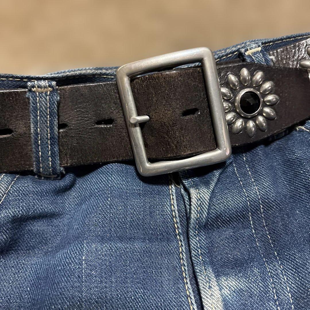 32inch HTC 希少　フラワースタッズベルト　ブラック　茶芯