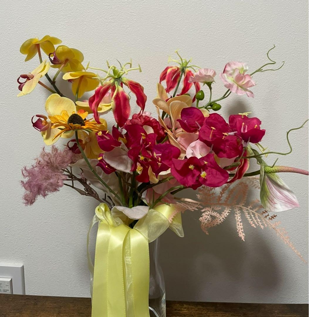 アーティフィシャルフラワー ブーケ　ブートニア付き