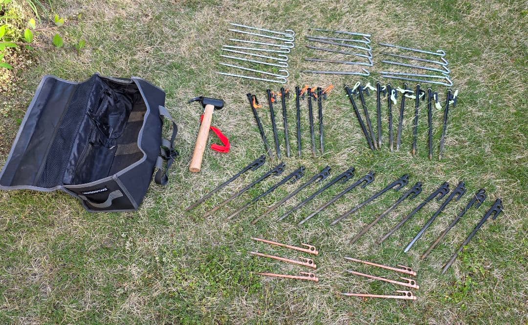 スノーピーク ソリッドステーク30・20 スチールペグ、ハンマー ケース 値下げ