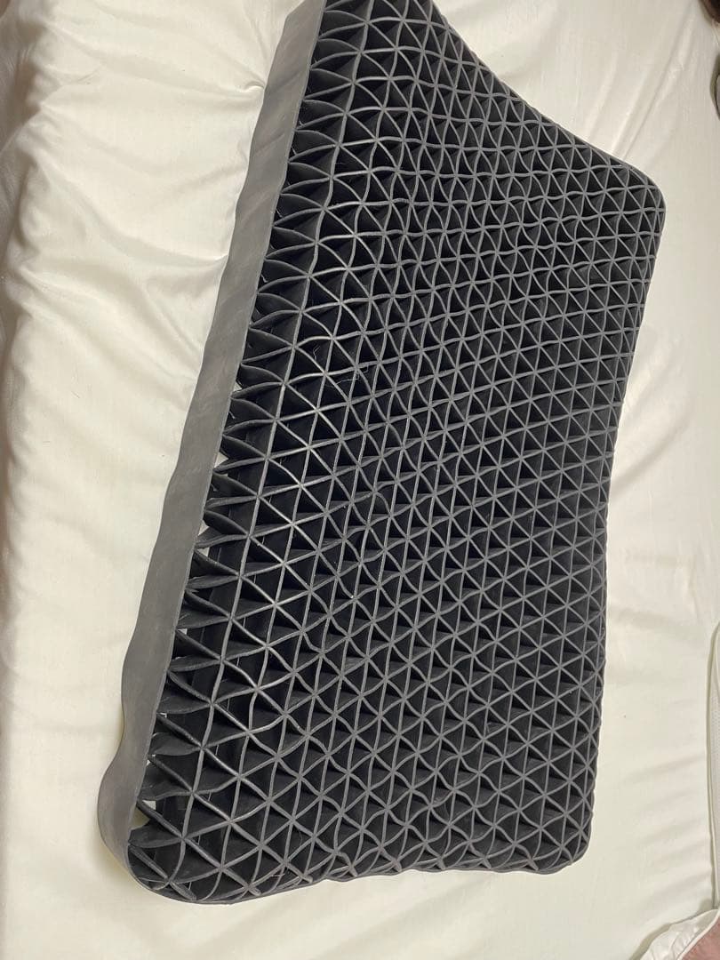 羊のいらない枕　至極　取り外しカバー付き