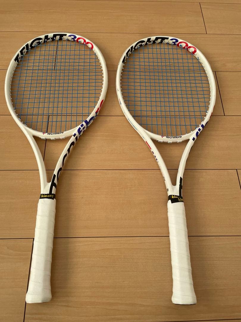 Technifibre Tfight 300 ラケット 2本セット