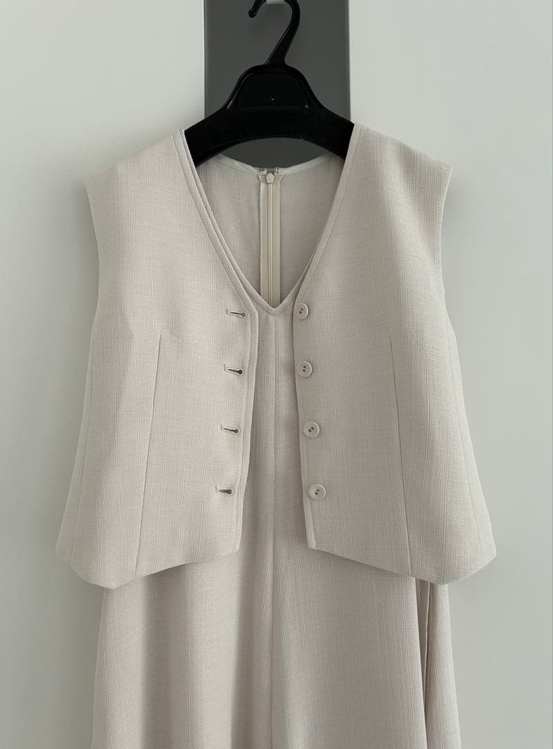 グレースコンチネンタル 新品 未使用 ベスト付きサロペット