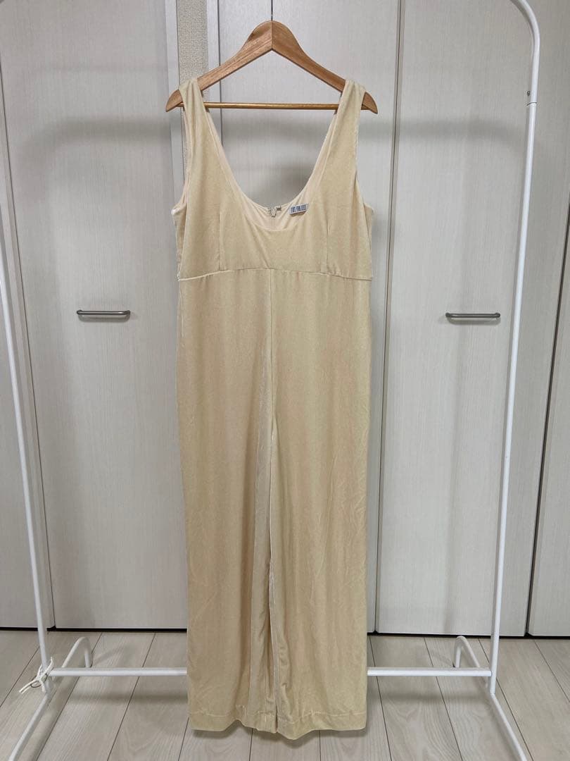 エディットフォールル　ベロアオールインワン