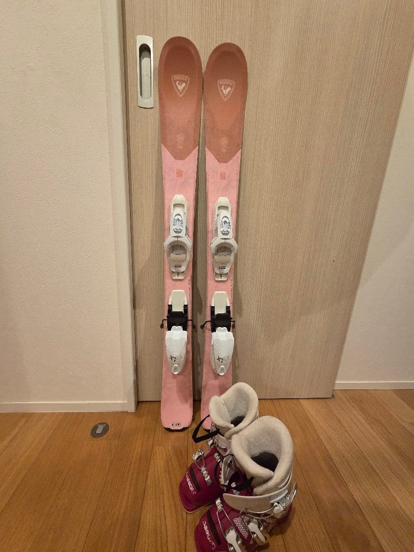 【最終値下げ！！】子ども用　ロシニョールスキー板&LANGEブーツセット売り！