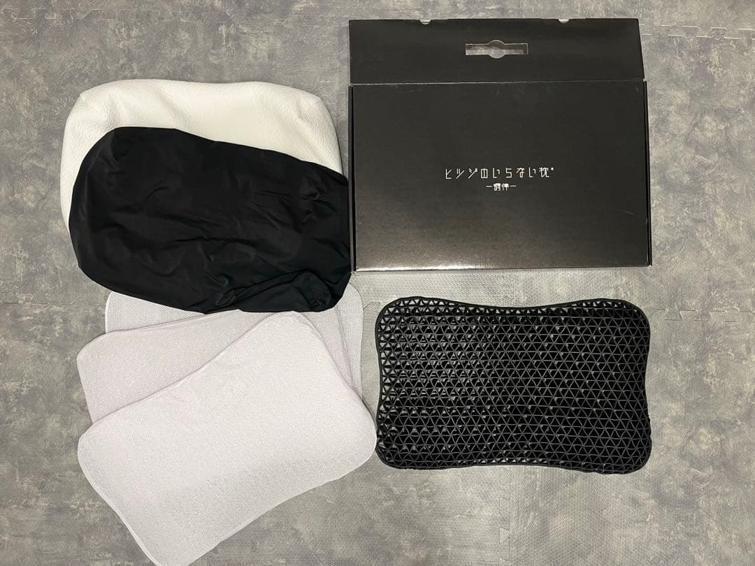ヒツジのいらない枕（調律）とブラックレーベル枕カバー
