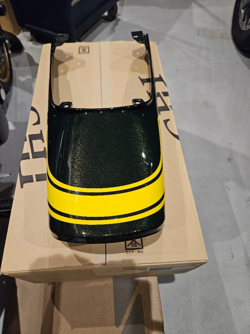 Z900RS ロングテール、イエローボールエディション　アーキ