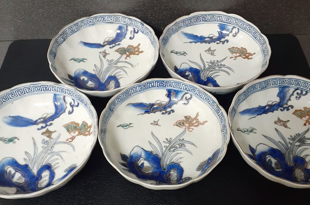 江戸時代末期～明治時代　古伊万里　染錦　岩に蘭　山並に蝶と鳥の図　輪花深皿　5客