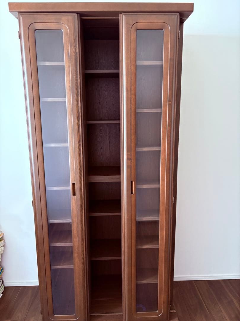 美品　木製ブラウン　スライド本棚 ガラス扉付き　日本製