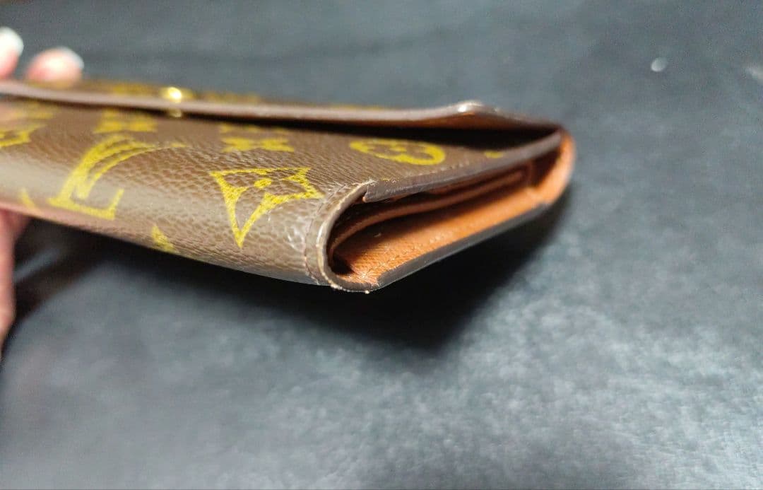 LOUISVUITTON ルイヴィトン ポルトフォイユ インターナショナル