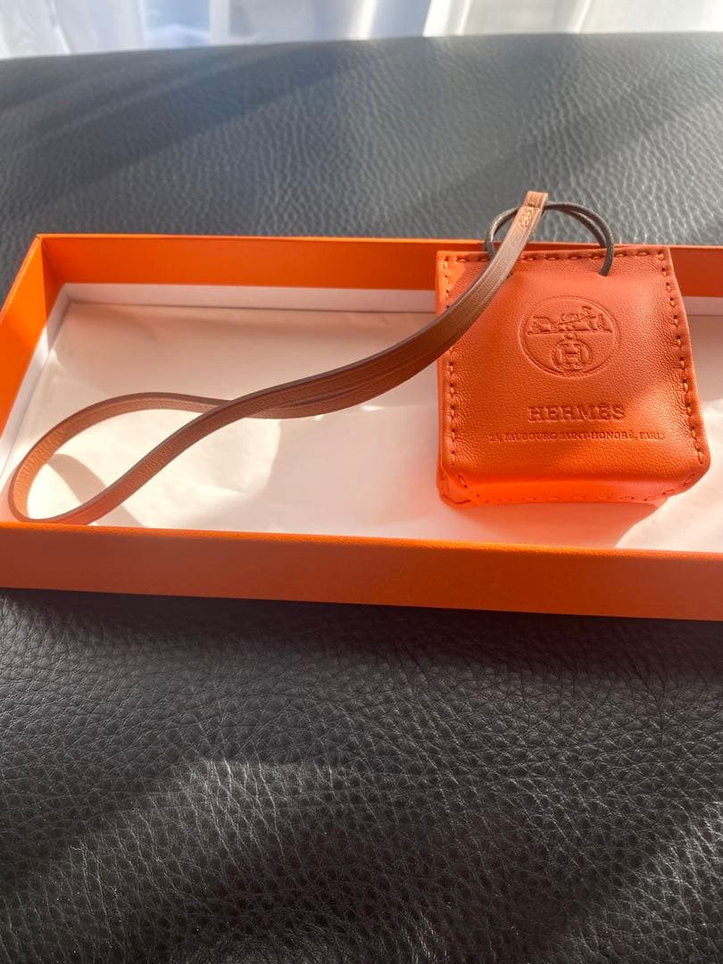 エルメスバックチャーム