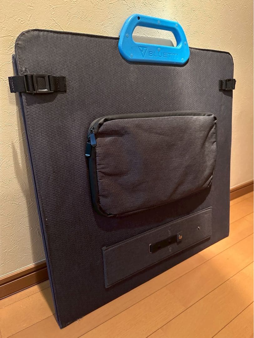 BLUETTI 200wソーラーパネル