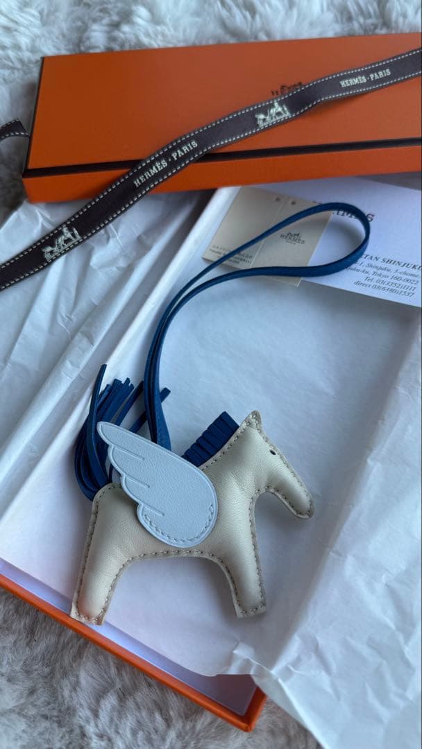 人気色！エルメス　HERMES ペガサス　pm