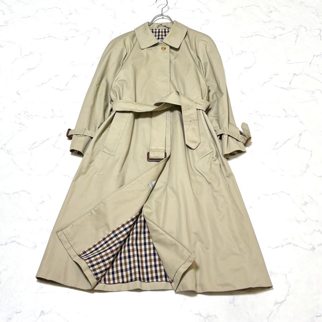 【美品】 アクアスキュータム トレンチコート ラグランスリーブ ロング丈
