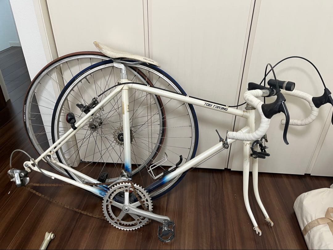 【最終値下げ】ロードバイク ホワイト