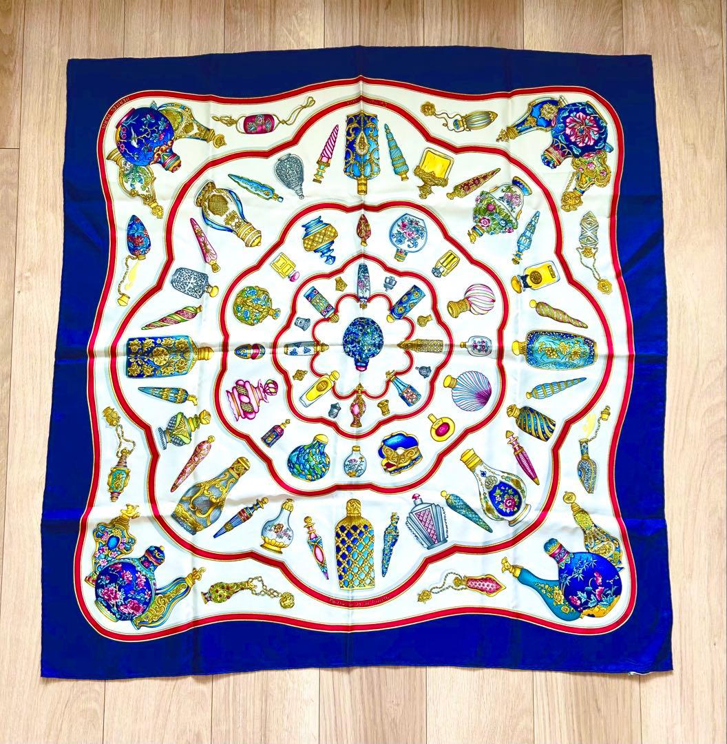 美品 HERMES エルメス☆カレ90香水ボトルデザイン シルクスカーフ