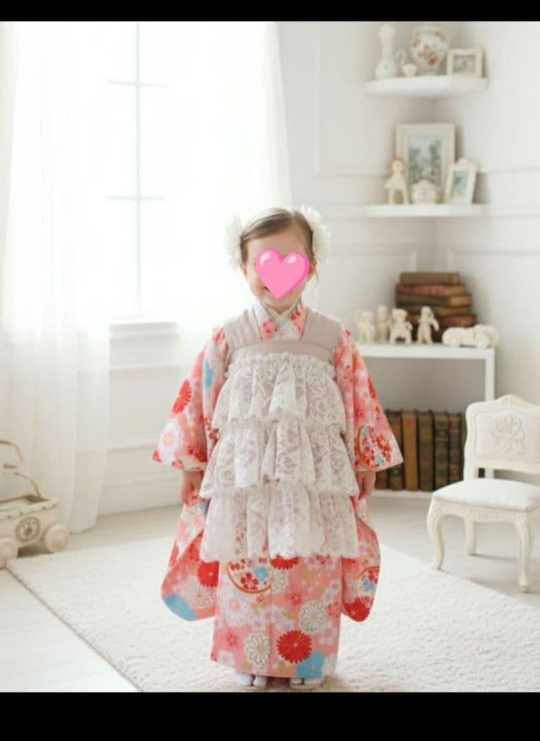 アンティーク薄ピンクの着物と3歳着物