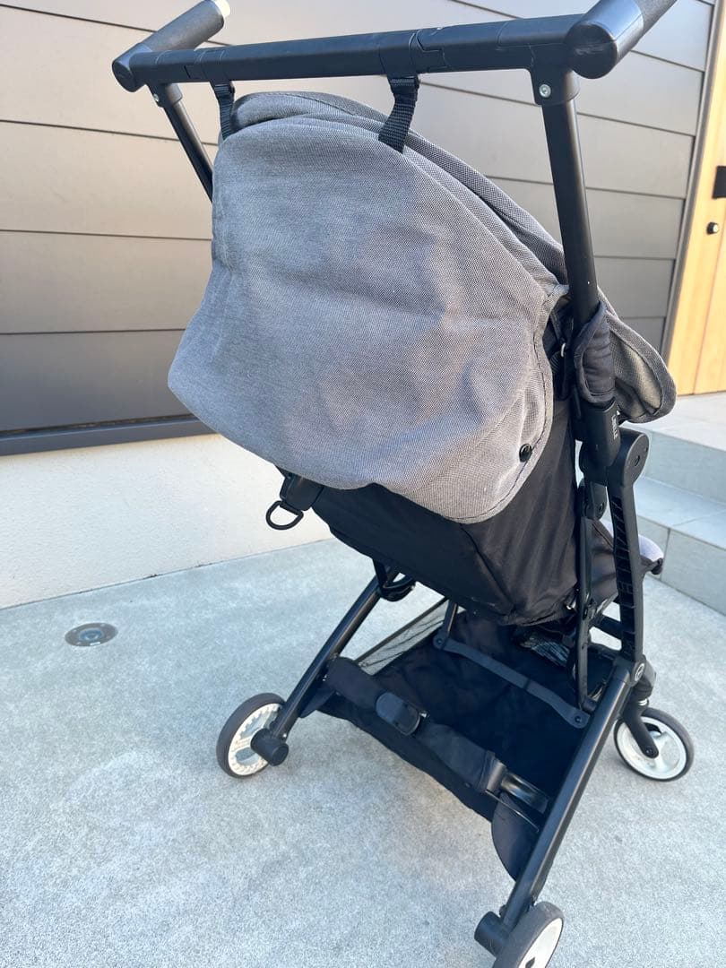 サイベックス　リベル　グレー