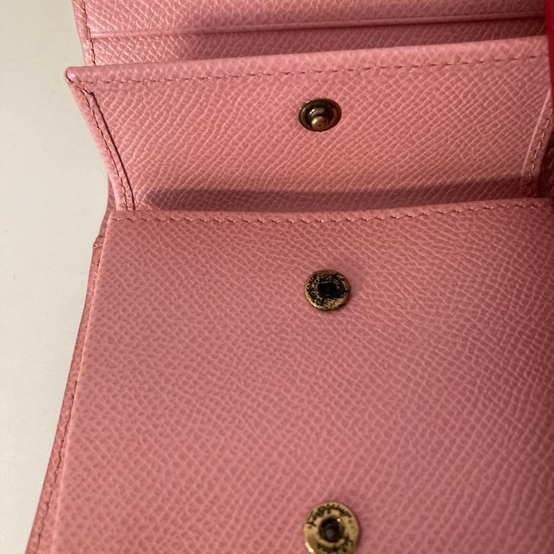 Salvatore Ferragamo ピンク 二つ折り財布