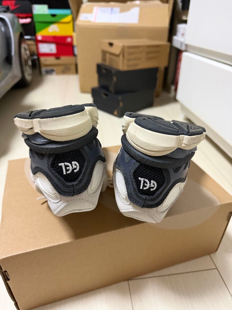 靴 asics GEL-NYC WHITE/SMOKE GREY