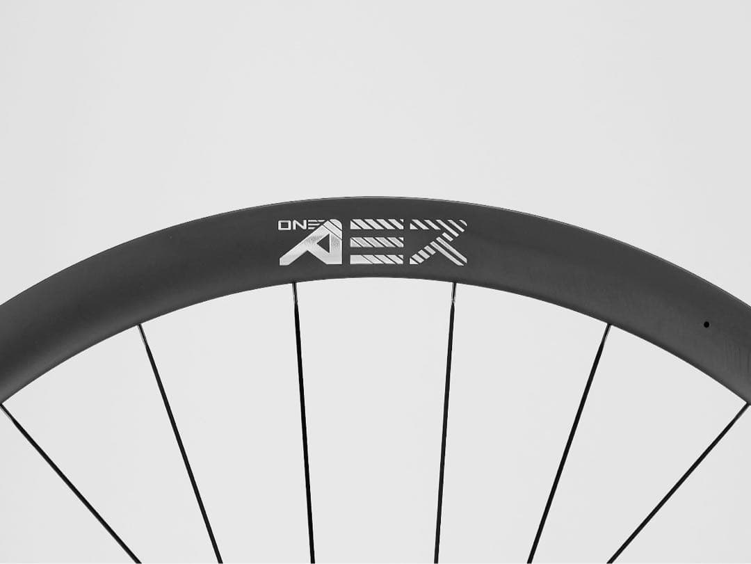 ONEAER Dx3 Rev カーボンホイール