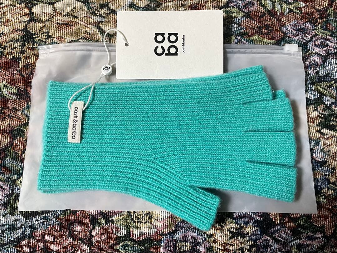 【最終値下げ】cash&barba キャッシュ&バルバ グローブ TBlue