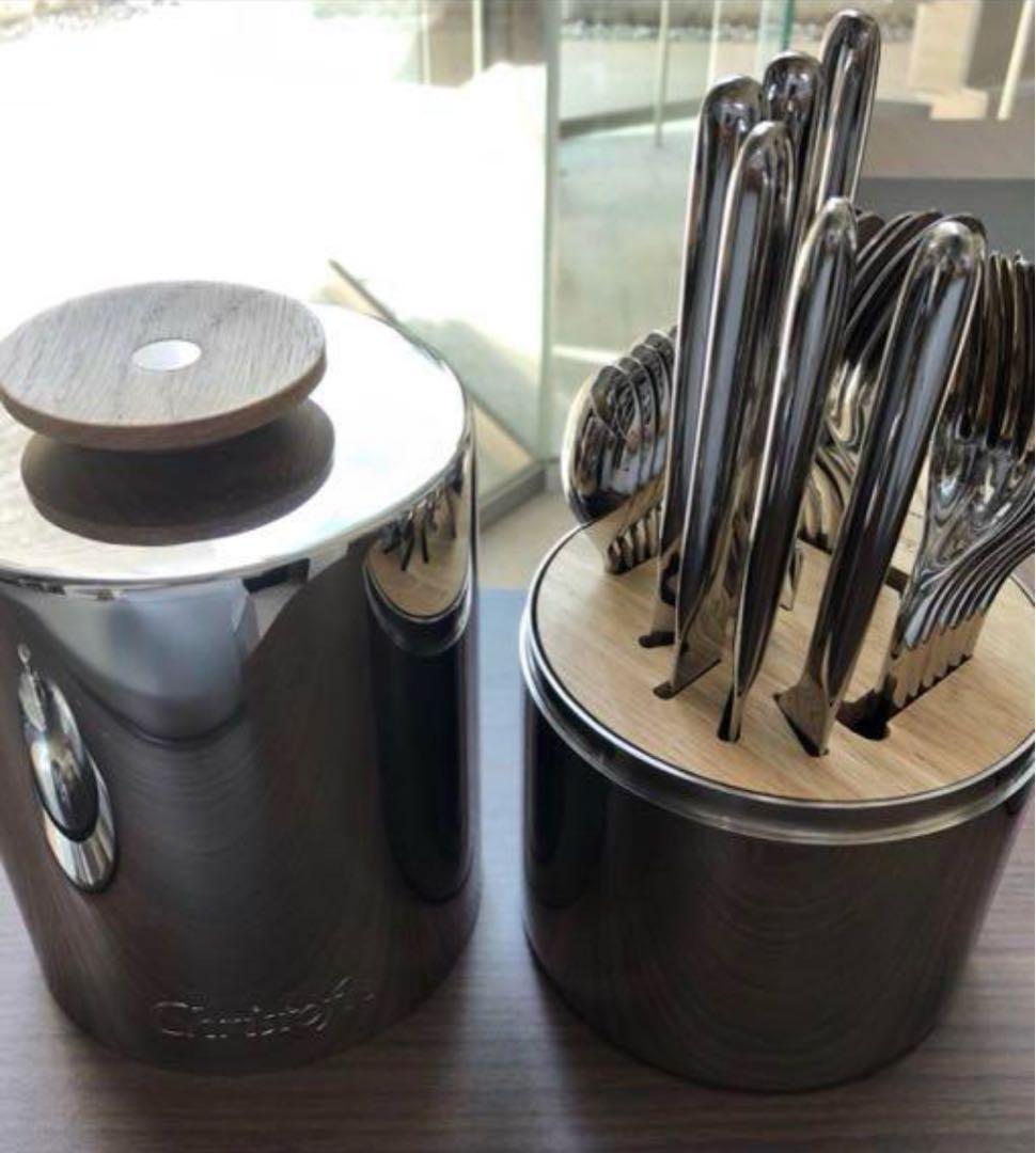 お値下Christofle エッセンシャル　24ピース　カトラリーセット 現行品