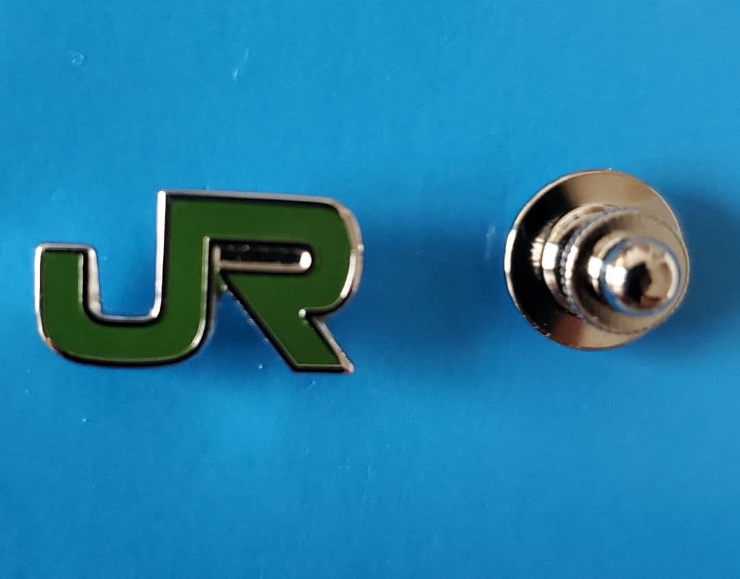 33　JR東日本ピンバッ　純銀　現行品