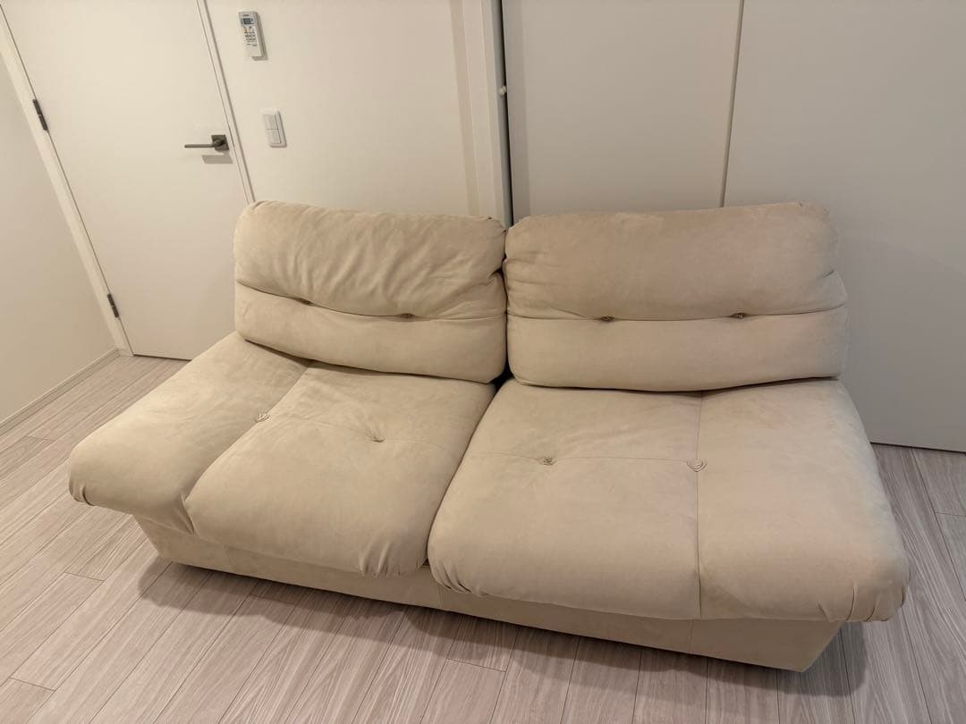 ま*さ様 【MUTSUKI】2人掛けソファ横幅180cm 定価22万円