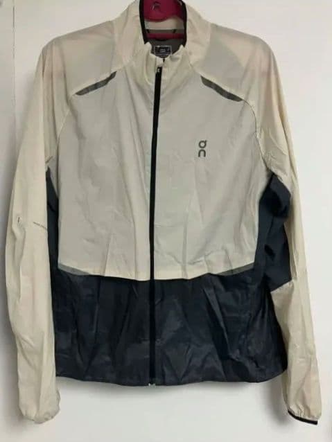 demekinさまOn Weather Jacket オン　ジャケットランニング